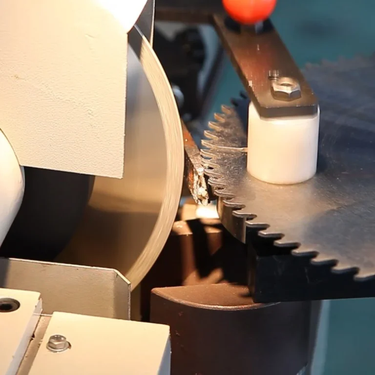 UB-MCZ800A Automatic Single-Shaft Seat Grinding Machine