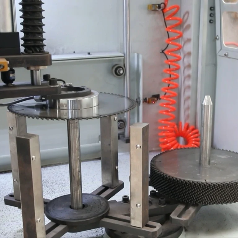 UB-PX400J Full Automatic Sand Blasting Machine (Robot Arm)